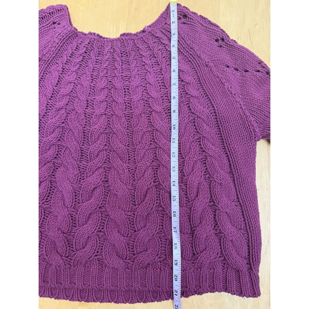 Free People  Cropped Cable Knit Sweater M - Picture 8 of 9